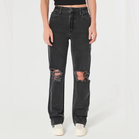 Hollister Dad Jeans - Picture 2 of 3